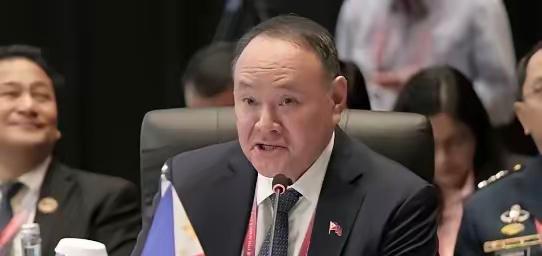 菲媒报导中国对菲律宾国防部长特奥多罗实施制裁，特奥多罗表示自己在中国没有资产，也