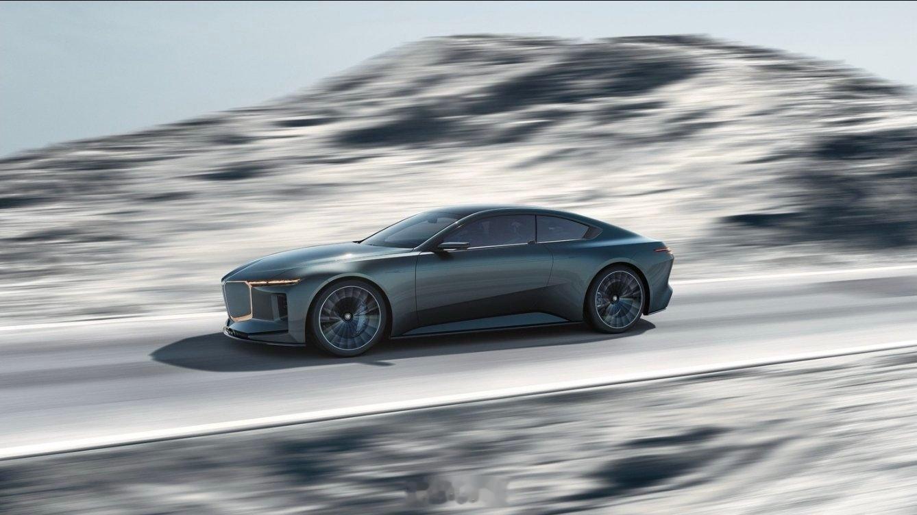 在2026年埃斯特庄园古董车展上，BMW集团正式发布并亮相VisionBM