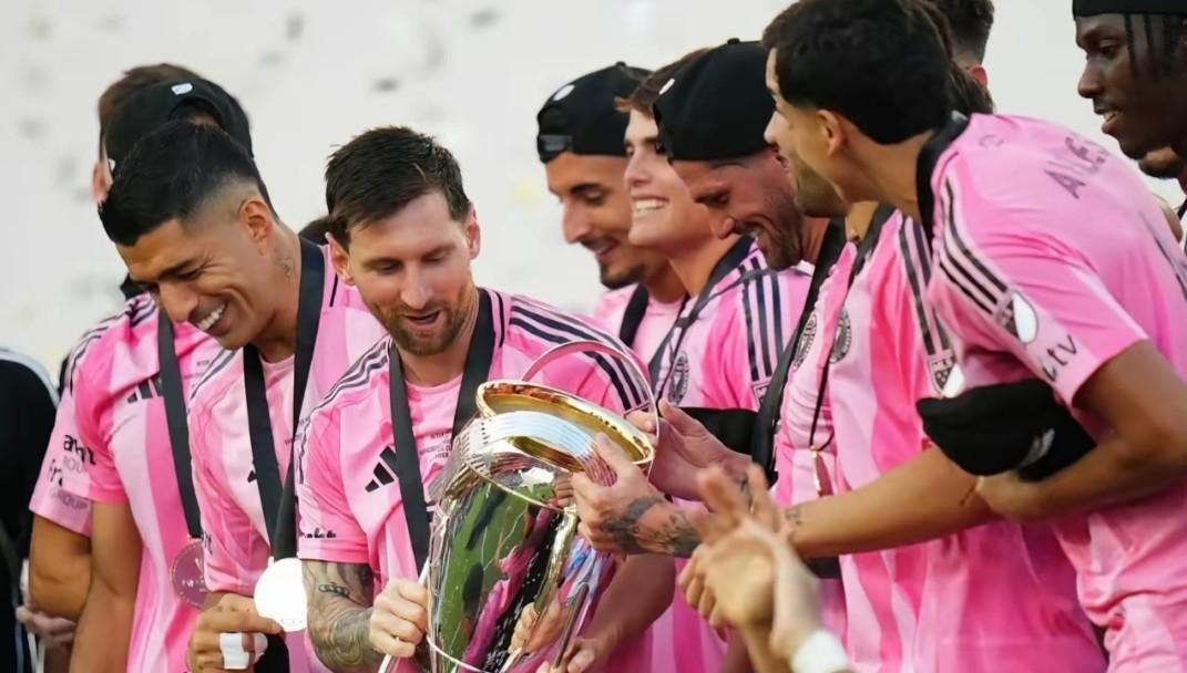 据阿根廷媒体报道，洛赛尔索接近加盟迈阿密国际。如果这则消息成真，个人感觉迈阿密