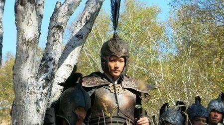 永历皇帝被吴三桂从缅甸抓回来的时候，自知难免一死，吴三桂想去看一看永历是个什么模