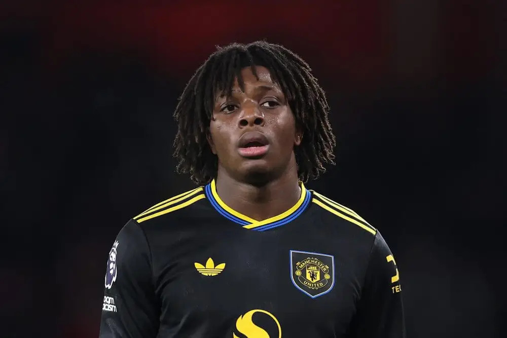 【多古将伤缺10周】据TA消息，曼联球员多古腿筋受伤，预计将伤缺10周。具体时间