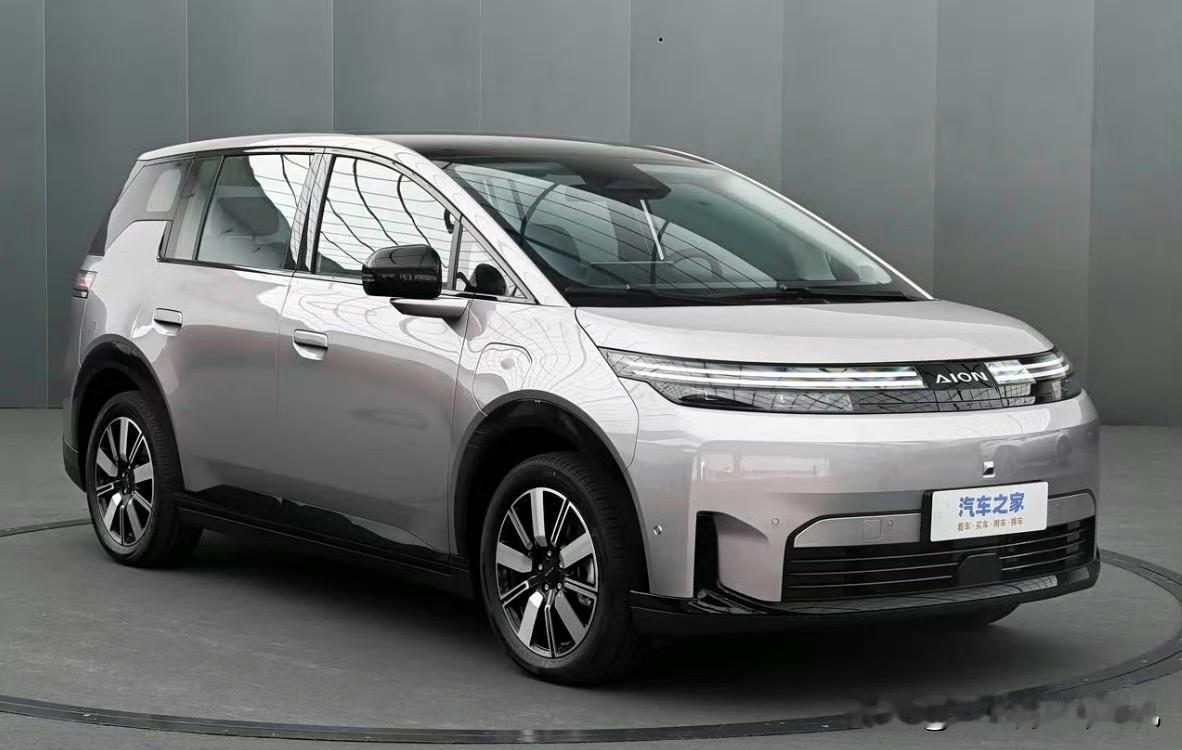 彻底摆脱网约车形象，埃安Y换代车型，埃安N60实车亮相​。最大的升级亮点：不