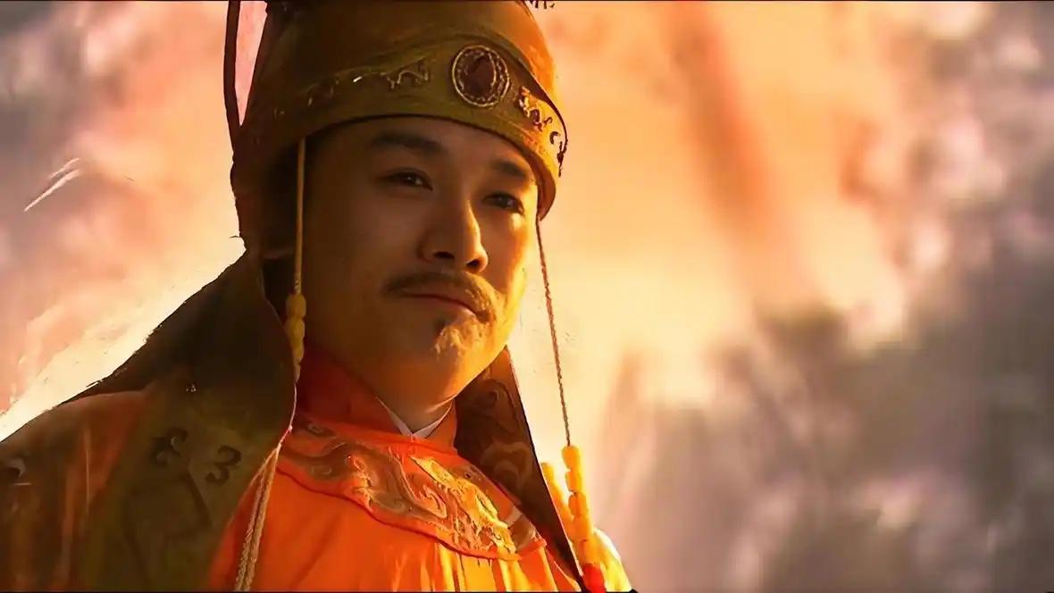 1627年冬，崇祯帝朱由检刚继位，就把哥哥朱由校的乳母客氏处以鞭刑。当客氏雪白的