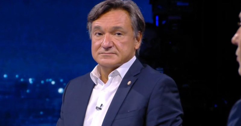 卡雷萨表示："罗基错了，模拟犯规是裁判的责任。巴斯托尼应该道歉，关于基伏和国际米