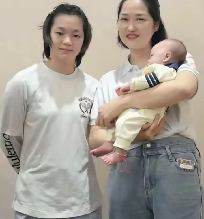 全红婵不但体型改变，也变得爱美了，姑娘十八一枝花，正是人生爱美的巅峰时候。估计，