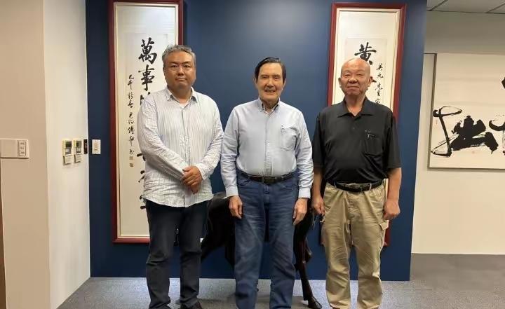 4月17日，台湾专栏作家张若彤与马英九基金会创会董事廖继斌相继亮相，前者发文还原