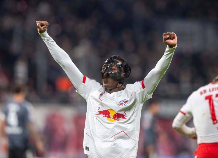 标价近1亿！外媒：阿森纳有意19岁边锋迪奥曼德曼联巴黎也在关注01月07日讯