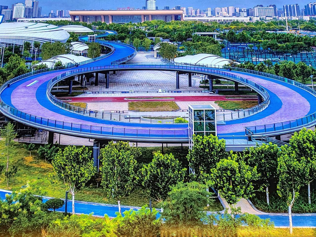 下次，咱们换一换，你们去伺候老人，让大姑姐掏钱。这样你们就知道，是掏钱轻松，还是