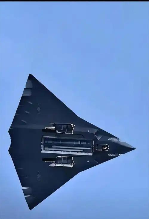 如果有人偷偷把六代机开到国外，会发生什么事？说实话，别说开到国外了，六代机在没批