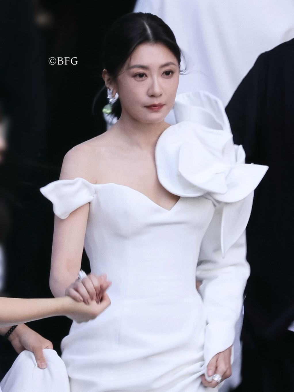 惠英红贾静雯俞飞鸿一路繁花在复制粘贴的时代，你是手写的诗