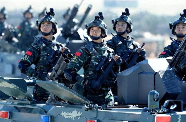 我敢肯定，如果中国扣留了美国运往台湾的军用物资商船，天绝对塌不下来，美国也不敢使