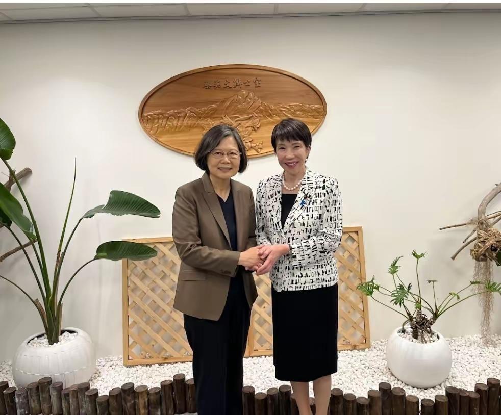 日本、捷克、德国，蔡英文一路放毒（独）。应该出手制止了！是不是太“自由”了？