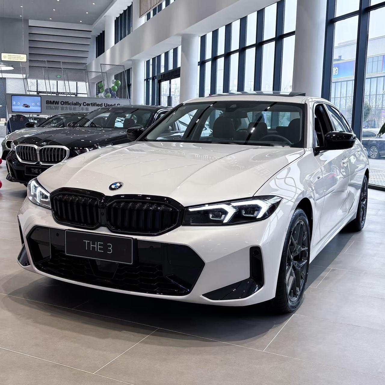 宝马3系10月销量13436辆，宝马3系11月销量13397辆，宝马3系