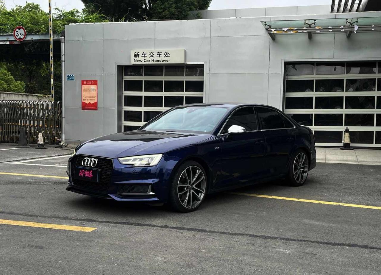 出B9奥迪S418年奥迪S4，全车仅一面补漆实表11万公里素车、红内、BO