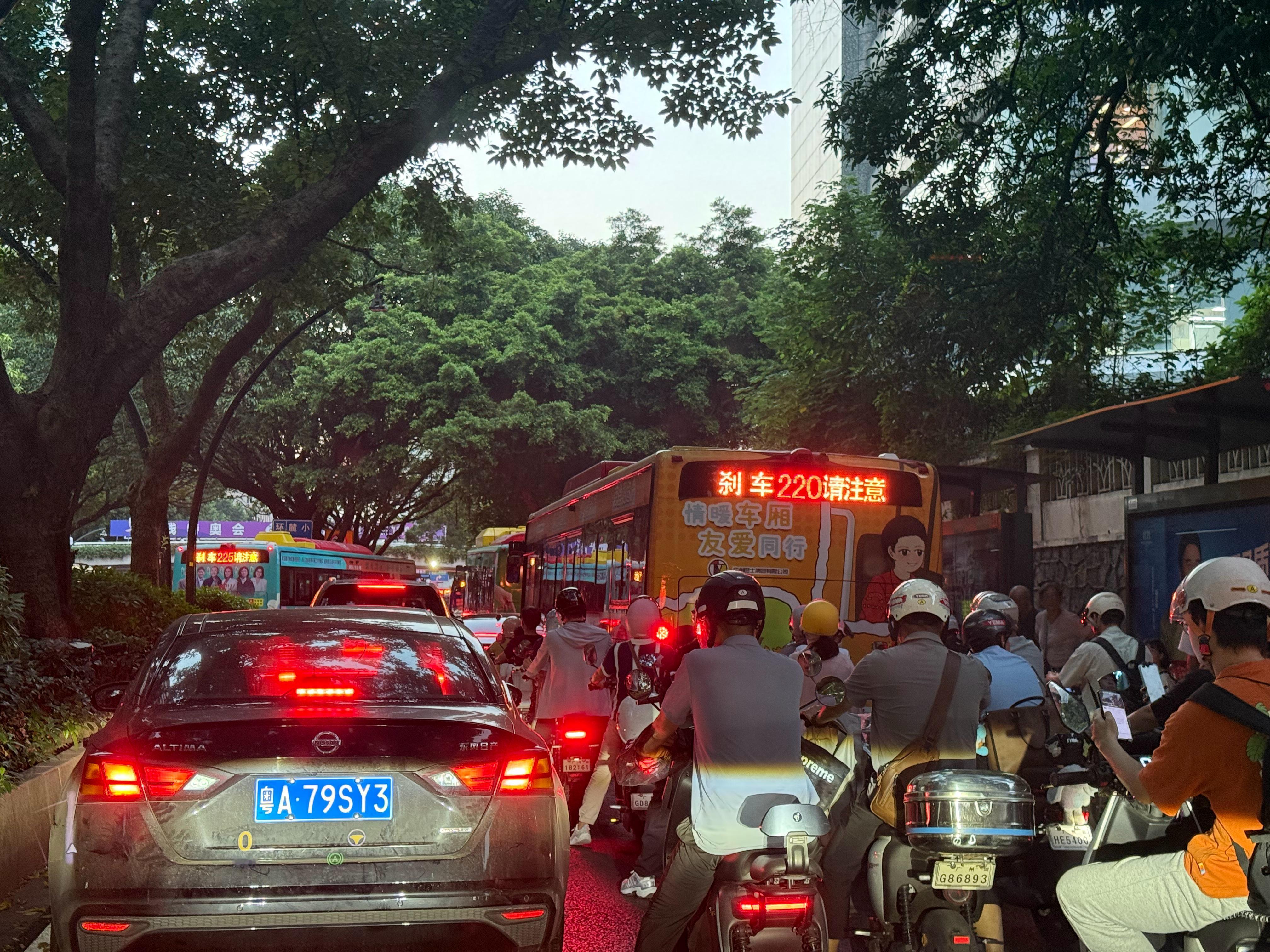 广交会第一天[捂脸哭][捂脸哭]​​​