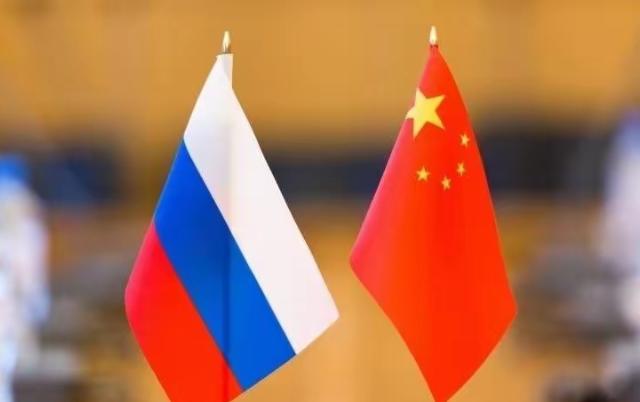 英国这次傻眼了，本来想借着制裁俄罗斯的由头，吓唬一下中国，让中国别跟俄罗斯走太近