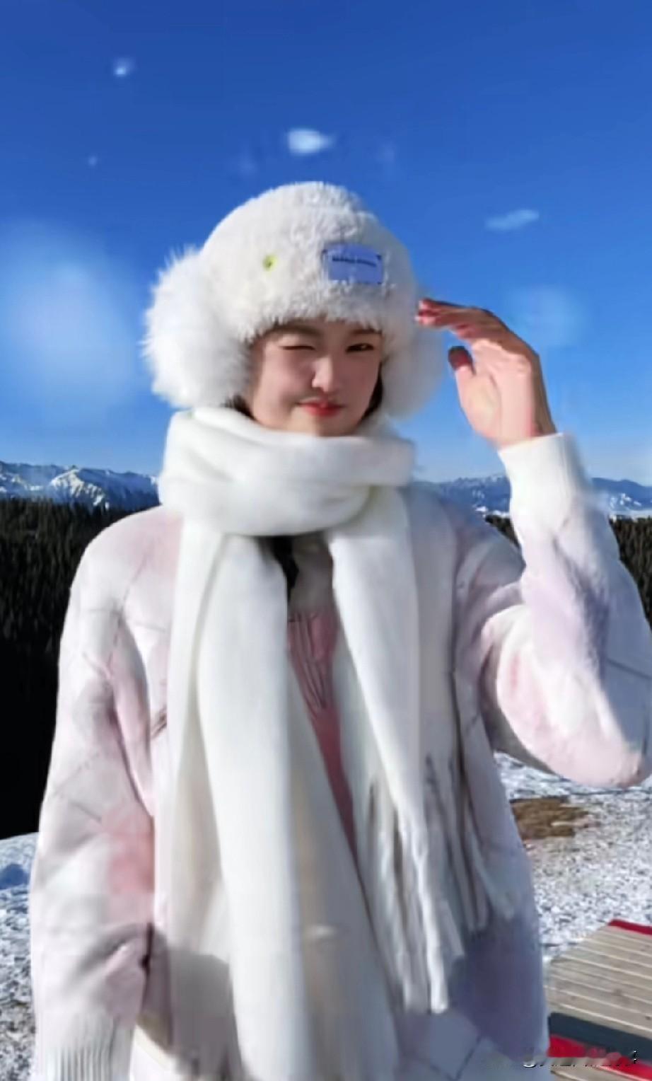 江苏女排客场3-2干掉天津，真的太刺激了！“宝宝”没打比赛跑去看陈