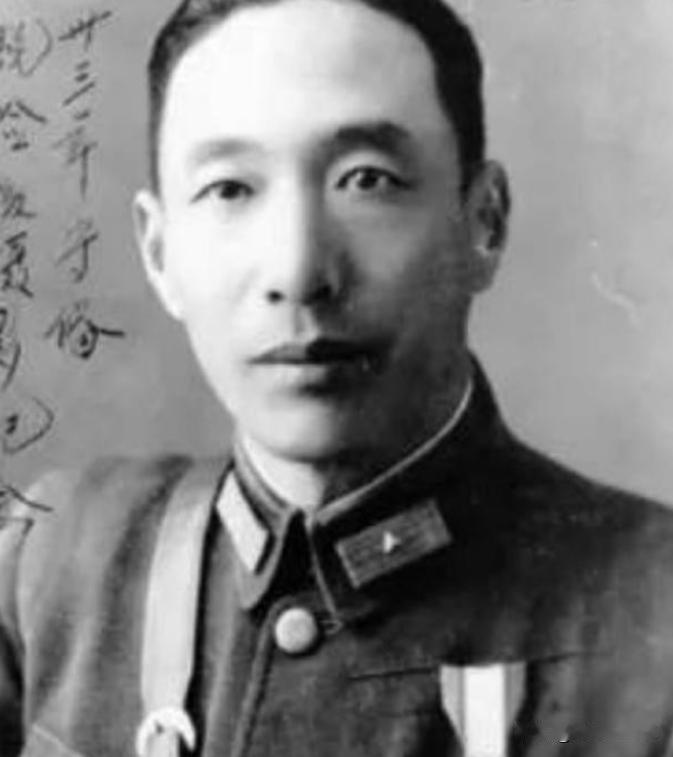 1948年7月，国民党军中将周庆祥于南京以作战不利为由被枪决处死。蒋介石实