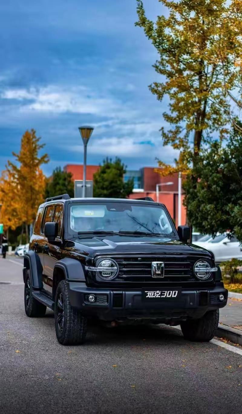 听我一句劝，在中国想买台玩得起的硬派越野，你现在真没必要再看别的牌子了。就去