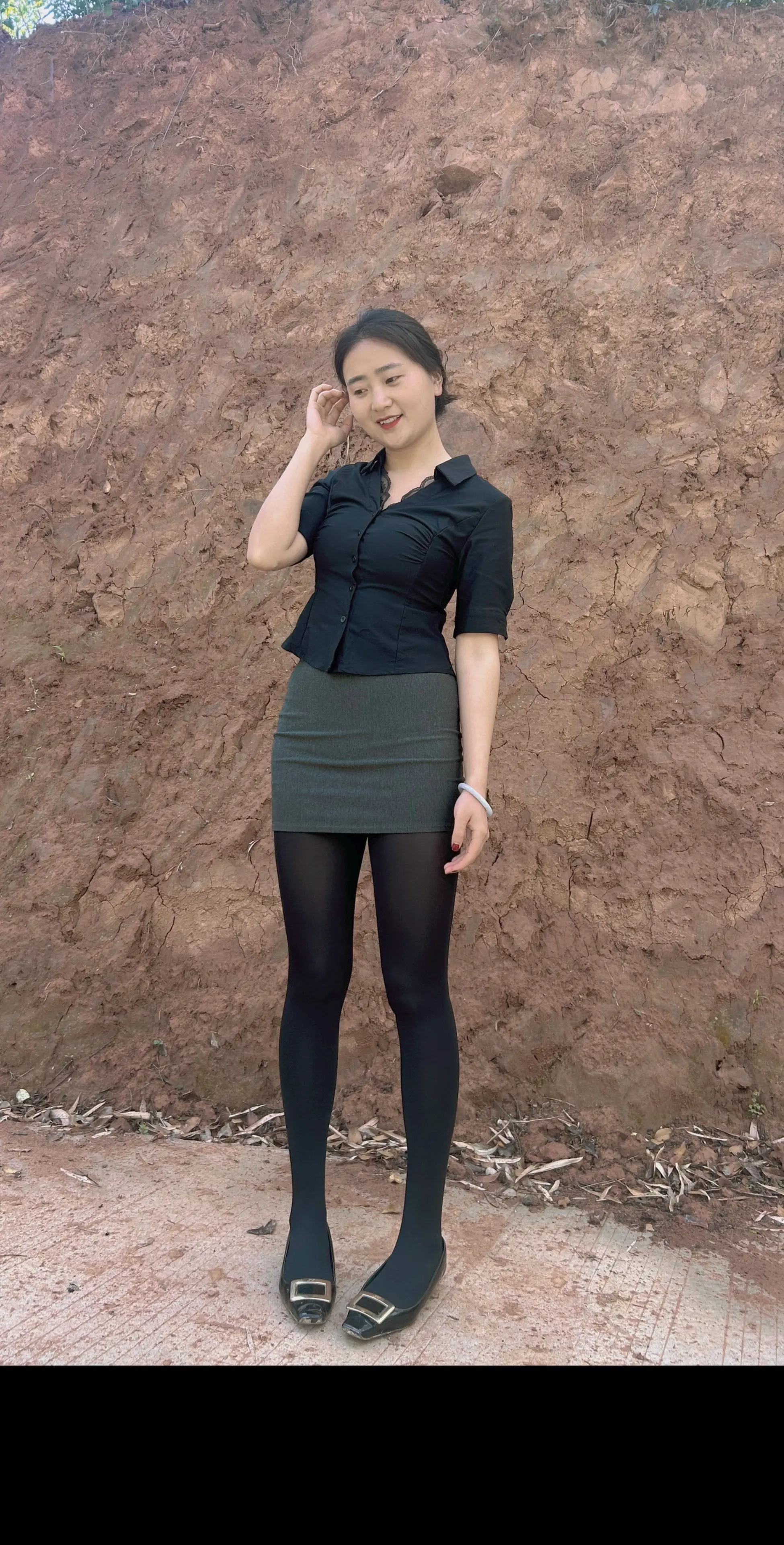 说真的，有人会愿意来山里和我生活吗