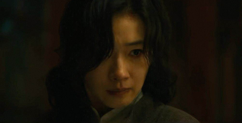 万茜连抽十几个巴掌给我看爽了好家伙，万茜对于角色的塑造很是细腻，通过表情还有那嘴