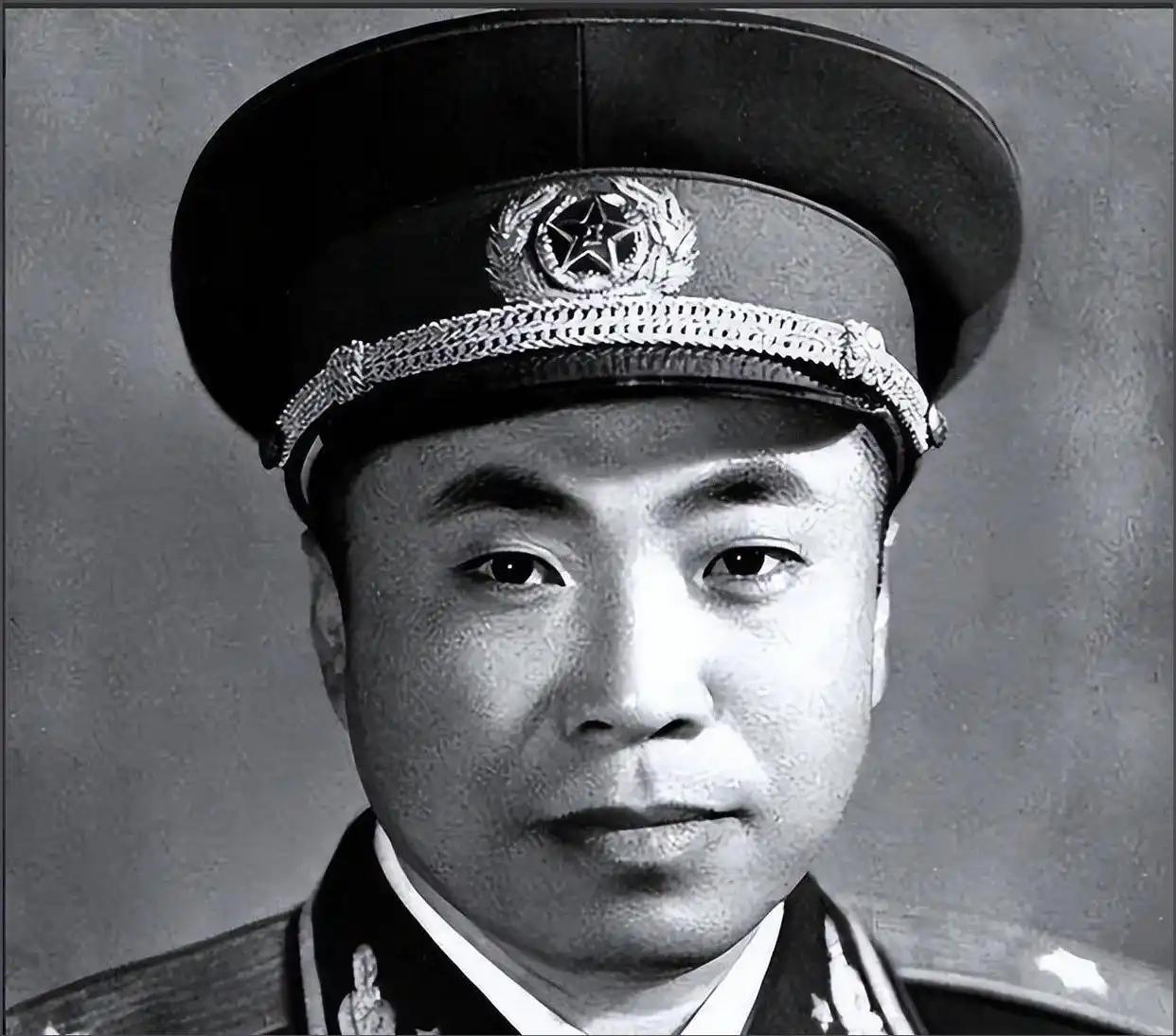 1940年，八路军山东纵队二团团长吴瑞林遭遇一桩揪心变故。怀有八个月身孕的妻子刘