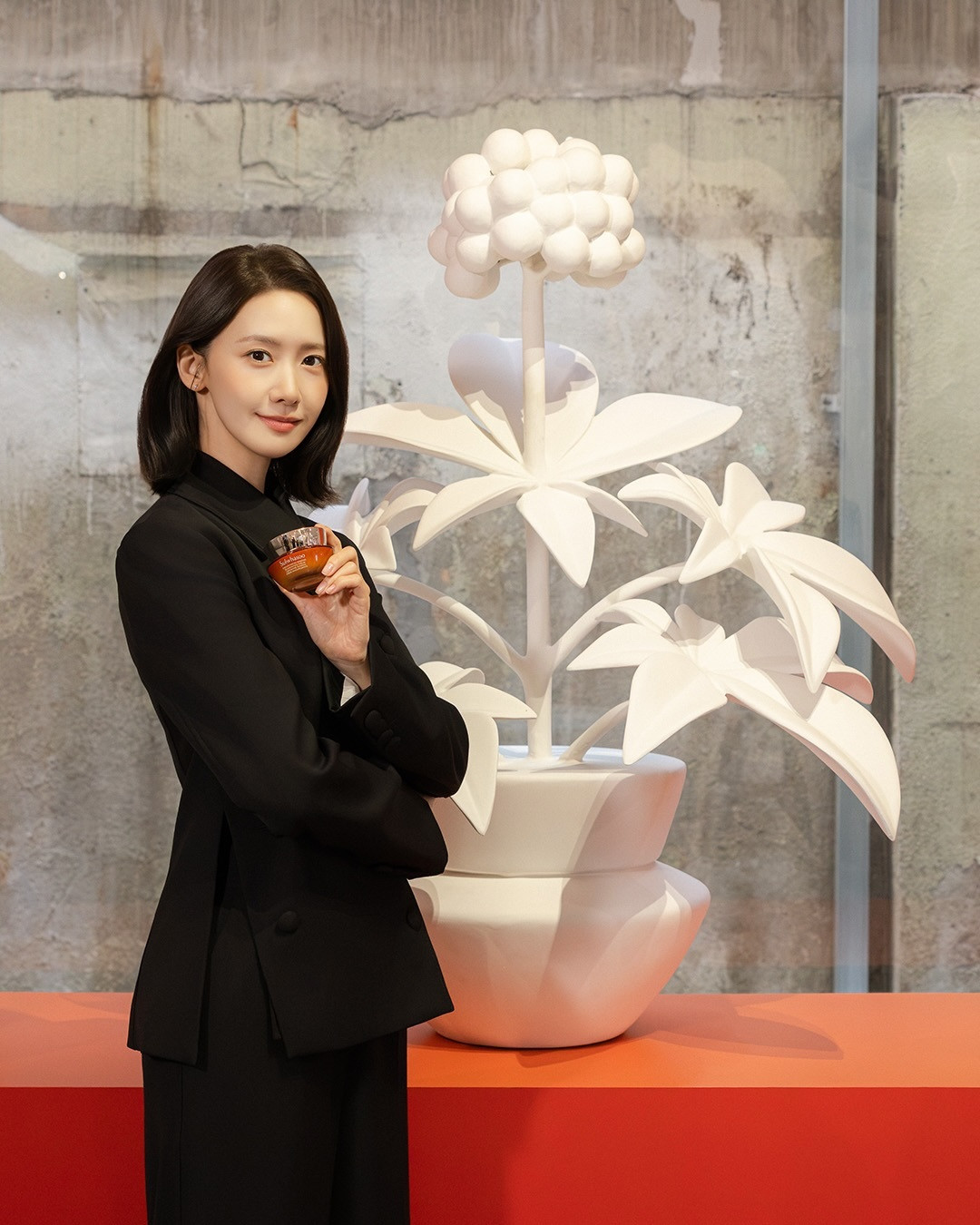 雪花秀全球品牌代言人林允儿Y林允儿出演韩版非自然死亡260930林允儿