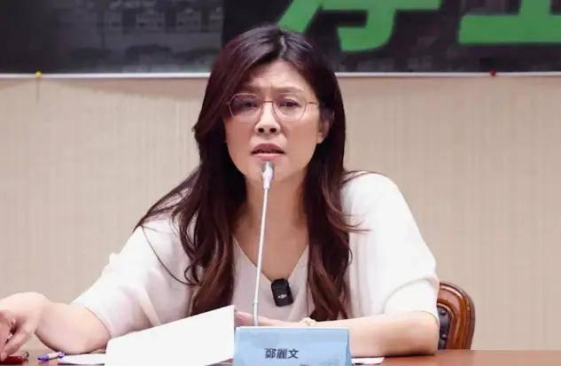国民党想重新执政，这事儿真不是没戏，但难度绝对不小。咱们先看它手里的牌。现在