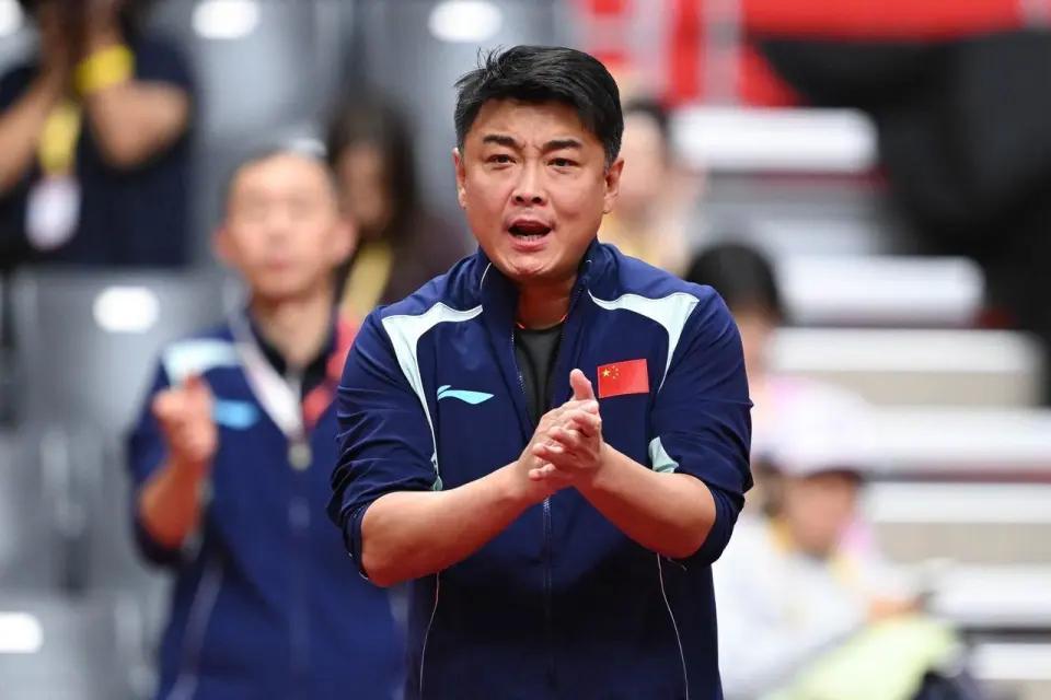 我敢说，现在把国乒搅得乌烟瘴气的畸形饭圈，根子就是当年硬推WTT商业化的那批人搞