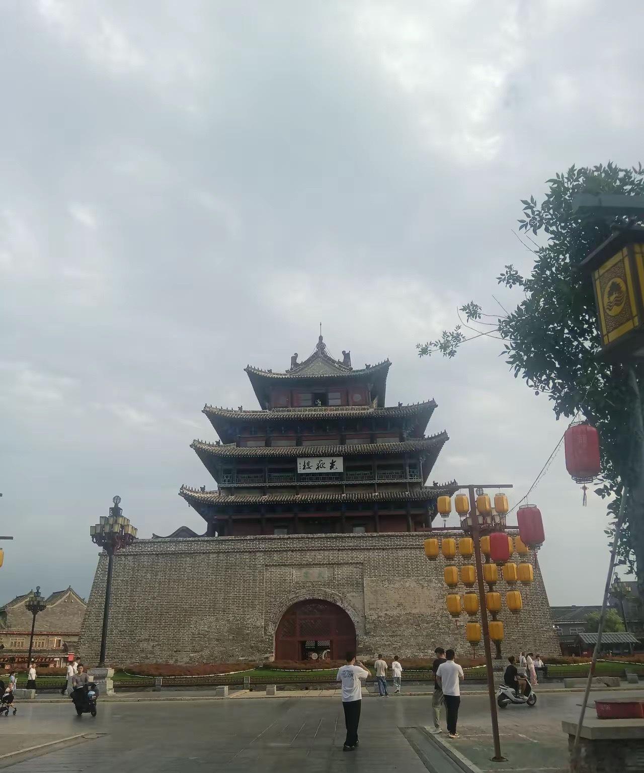 人性的九种状态：一、人穷——谁都看不起你二、人福——谁都嫉妒恨你三、人善——谁都