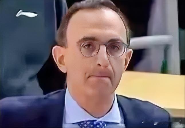 休赛期辽篮阵容或首次迎来补强，2.03米锋线悍将有望加盟，曾是乌戈昔日弟子。休