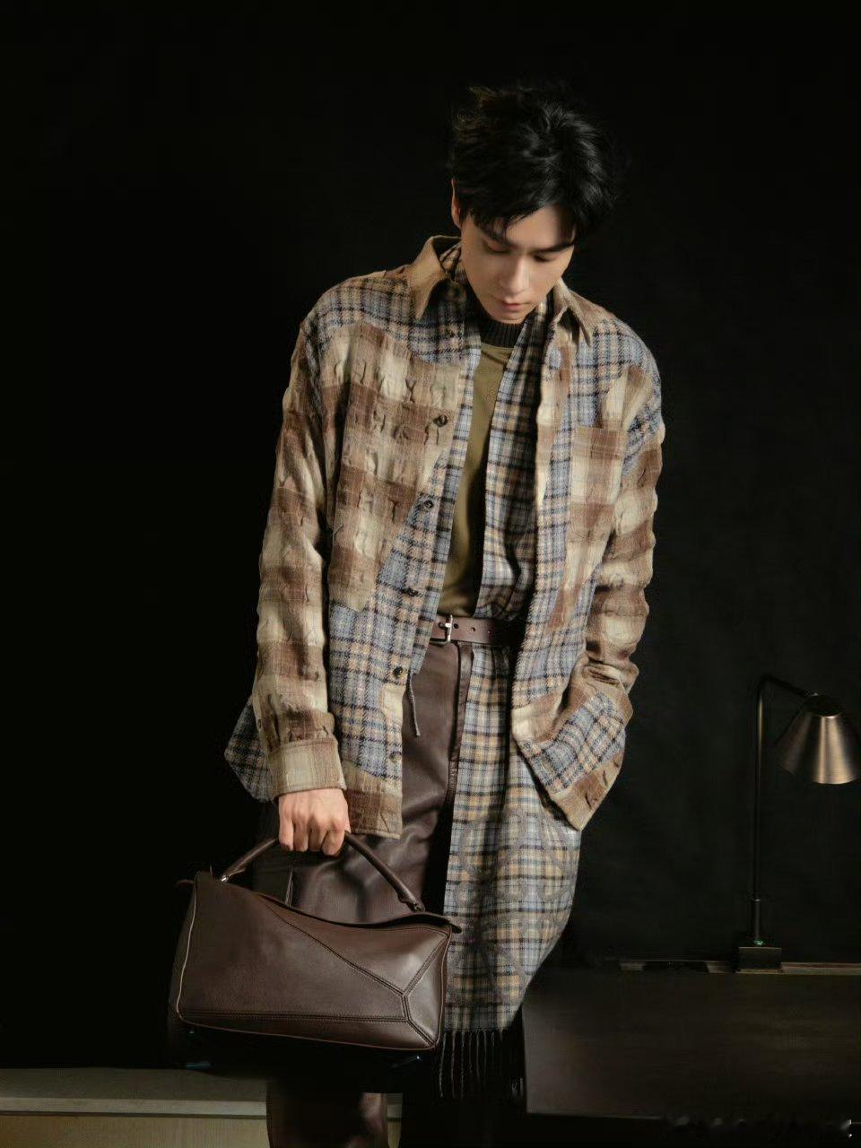 胡一天南京罗意威盏盏新年点灯活动工作室出图，有点小美好江辰那味了