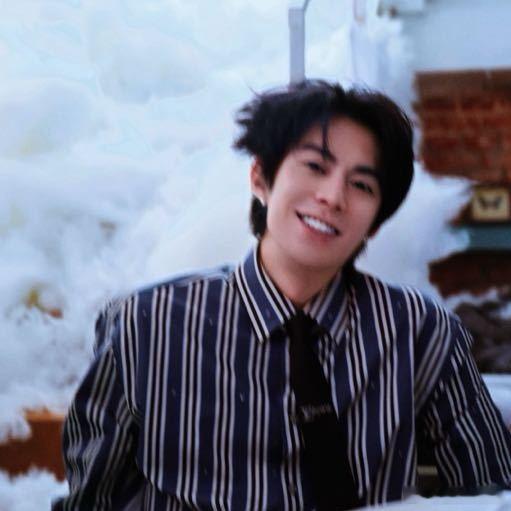 王鹤棣棣里舌丝烧饼店棣里舌丝烧饼店王鹤棣棣里舌丝烧饼店​​​