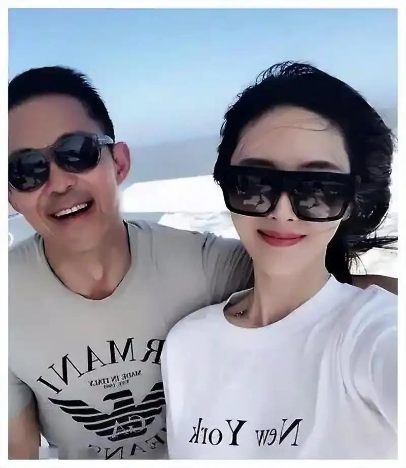 这个世界最搞不懂的人就是侯勇了。明明自己都59岁了，居然和三婚妻子生了个儿子。他