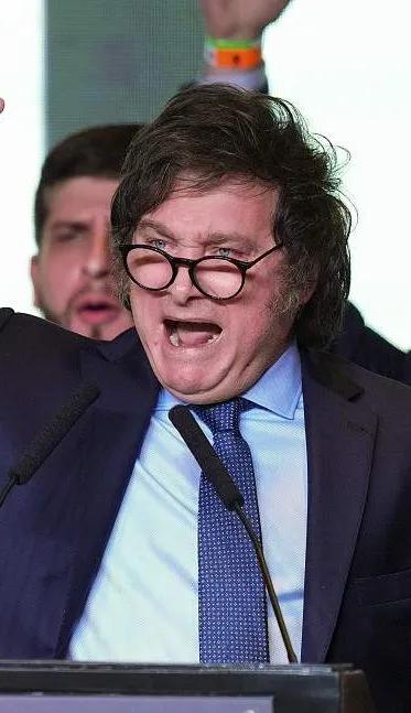 不可思议阿根廷今天突然宣布了！10月1日，阿根廷政府正式宣布通过一项法令，授