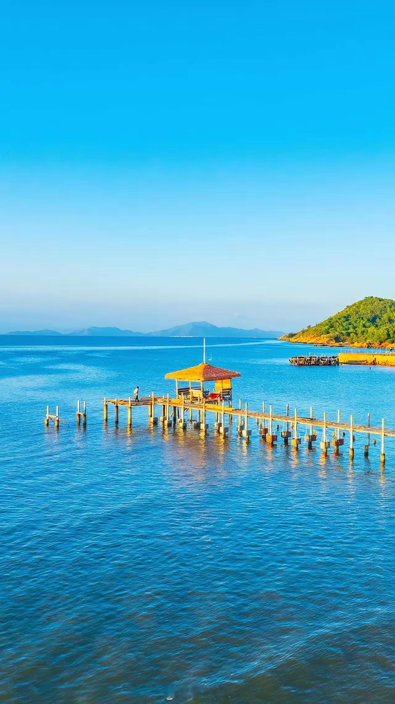 炒股炒的就是心态，要想在股市中立足，没点手段那就是填坑。所以说炒股想要盈利，困难