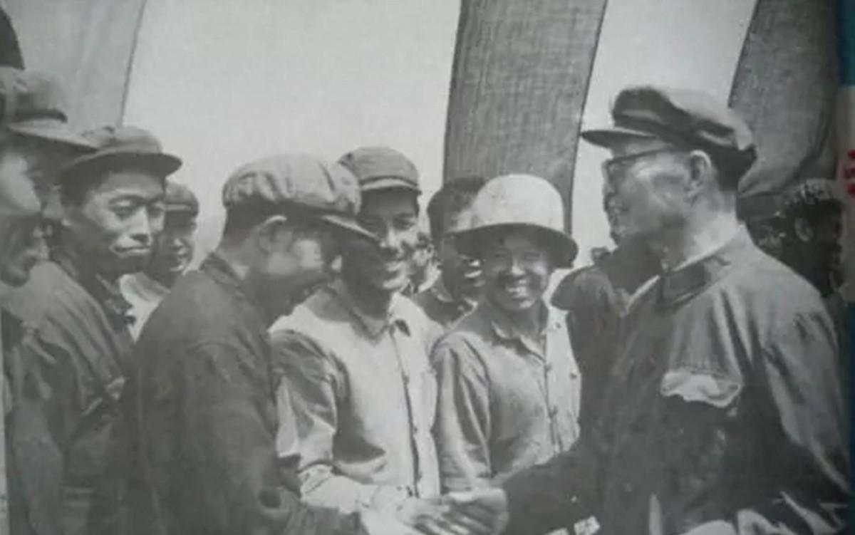 1950年黄克诚在湖南任职时发现一干部竟是井冈山时期老兵，最终审查后被执行枪决
