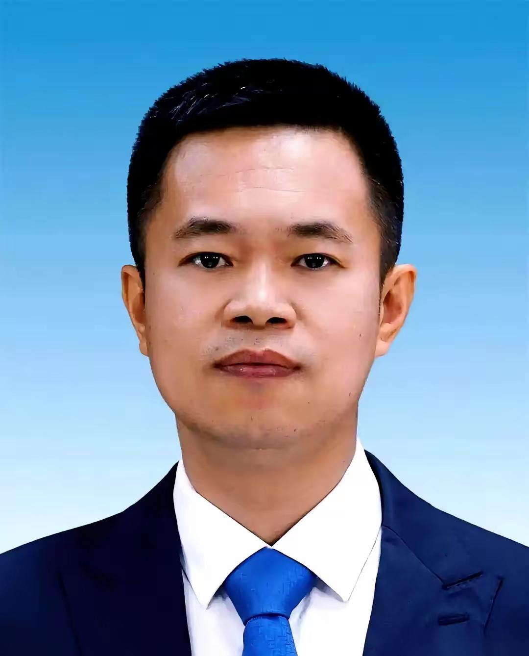 80后殷敬伟当上哈工程校长的消息，我是真的愣了好几秒！要知道哈工程可是211，
