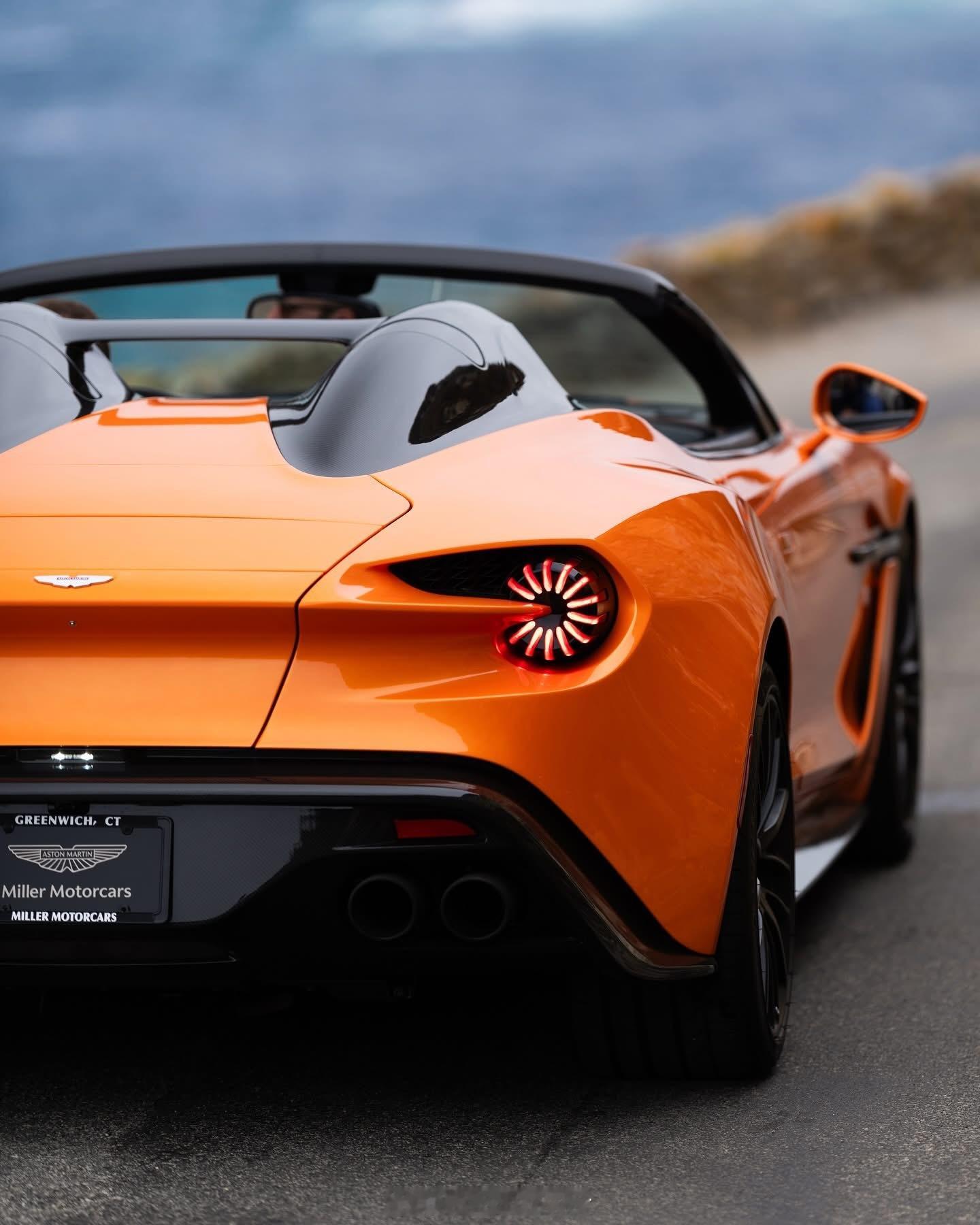 🧡🧡🧡超稀有超昂贵全球限量28枚🧡🧡🧡AstonMartinVa