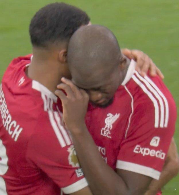 杰拉德评价科纳特出战的表现：“这就是这家俱乐部的格局。在这样的时刻，他看到队友们