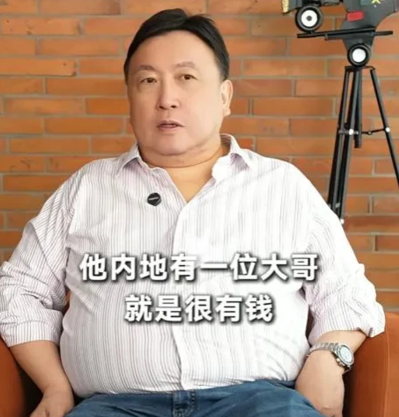 王晶这次爆的料太扎心了。张国荣离世后这些年，王导第一次聊起当年细节。他说自己