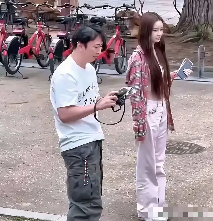 王思聪这相机，普通人买得起吗？