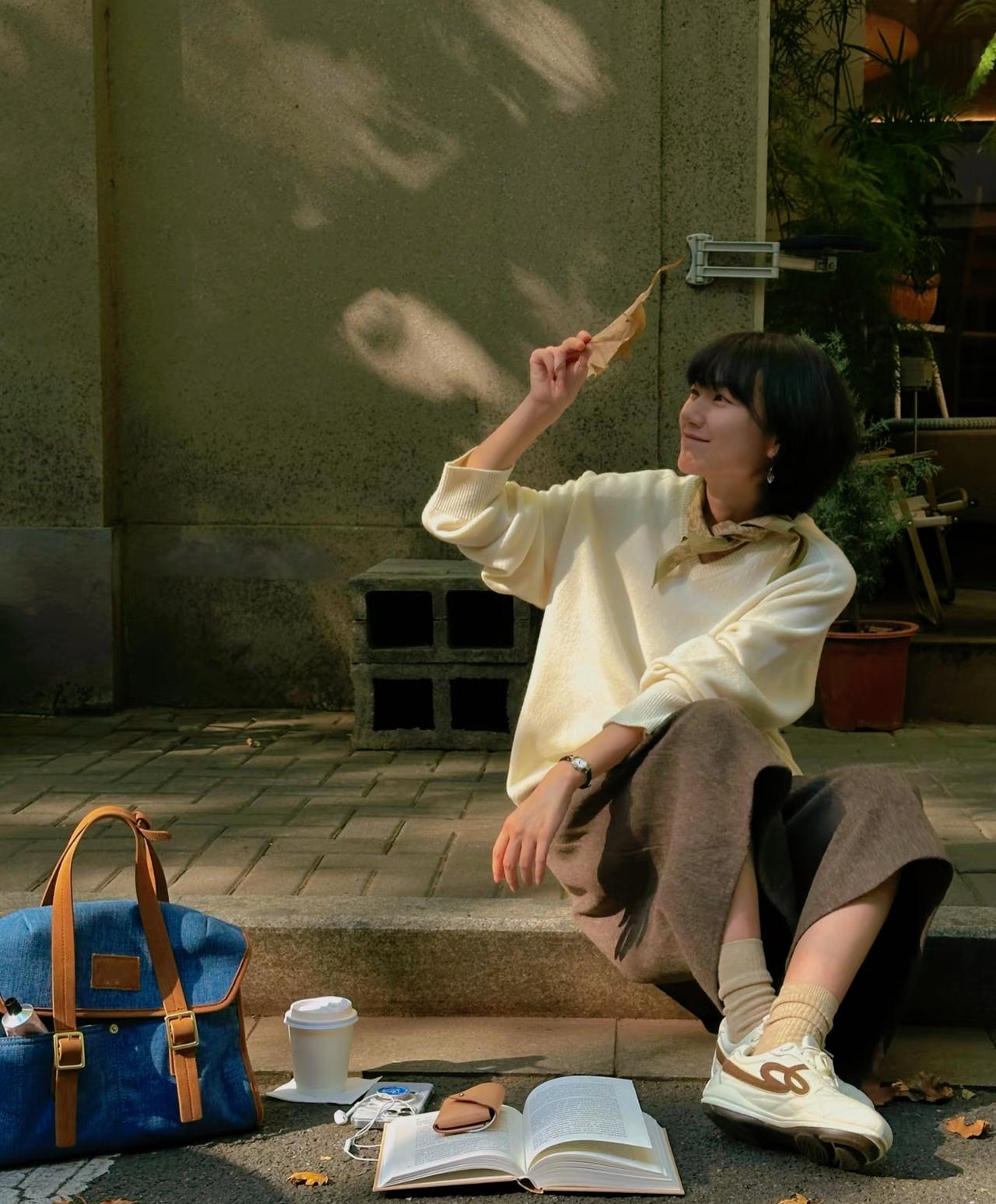 人多到中年我发现一个特残忍的事实：越是独来独往的人，命格越贵不知道大家留意过没