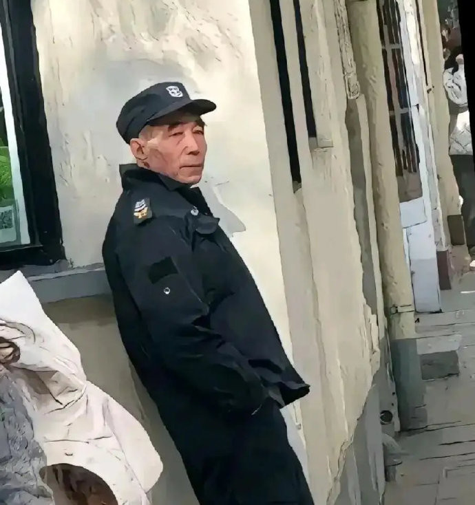 任务明确了，各位请回吧，我这里没有预备午饭。​​​