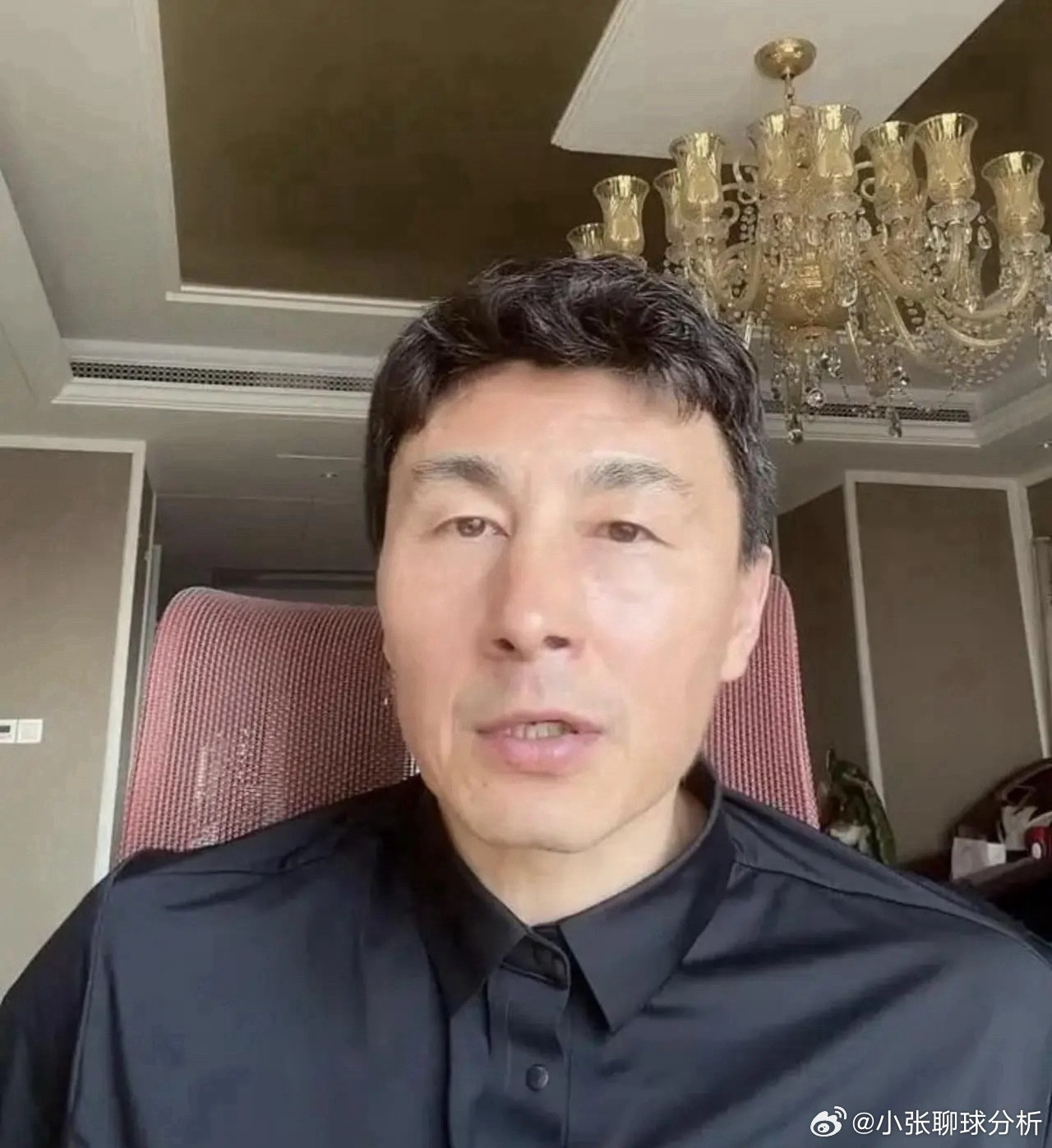 国足前队长：我们很难学到日本足球的精髓！差距太大别自欺欺人近日，日本男足1-0