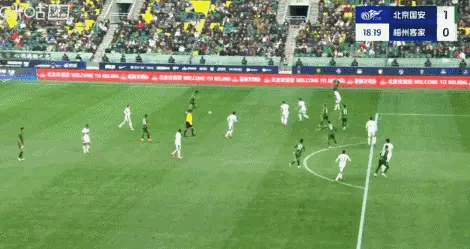 中超金靴争夺战进入最后半场！国安法比奥梅开二度，瓦科打进一球，两人同时26球并列