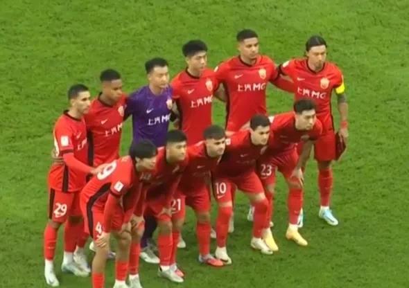 海港若再夺冠只能怪对手太菜？泰山国安令人失望，申花死忠痛批球队自毁冠军！