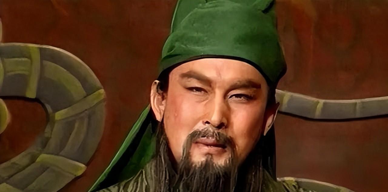 三国中的蔡阳武功到底有多高，为何千里追杀巅峰时期的关羽三国里有个叫蔡阳的，正