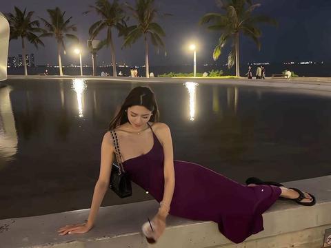 素人美女穿搭