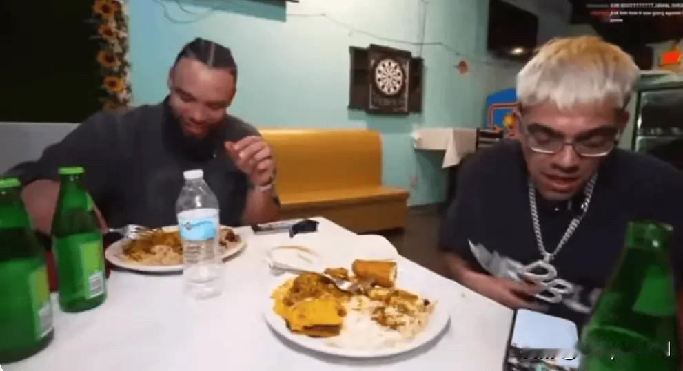 太阳球员狄龙与网红N3ON进行直播，在直播中N3ON问：“你觉得字母哥会去那